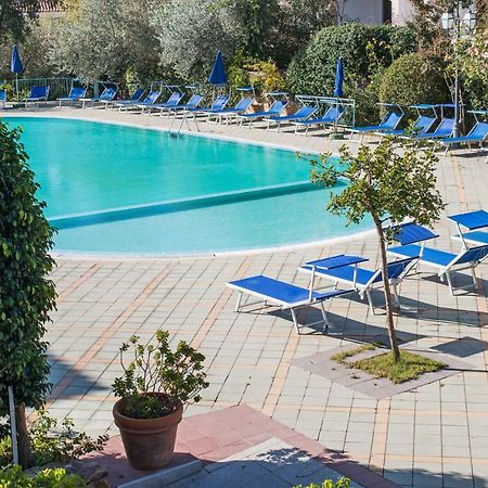 Albergo Residenziale Gli Ontani Cala Liberotto Esterno foto