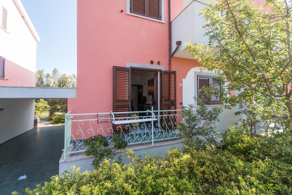 Albergo Residenziale Gli Ontani Cala Liberotto Esterno foto