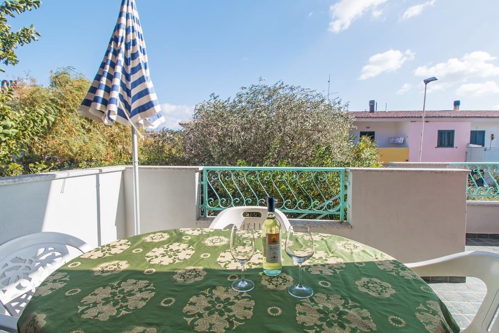 Albergo Residenziale Gli Ontani Cala Liberotto Esterno foto