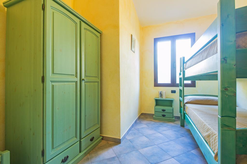 Albergo Residenziale Gli Ontani Cala Liberotto Esterno foto
