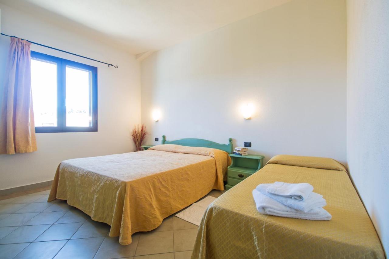Albergo Residenziale Gli Ontani Cala Liberotto Esterno foto